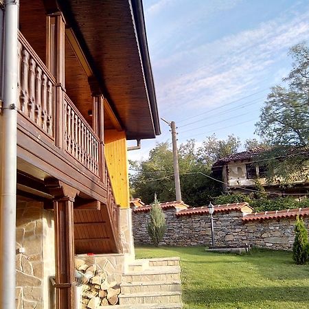 Hotel Sinabovite Houses Badevtsi Exterior foto