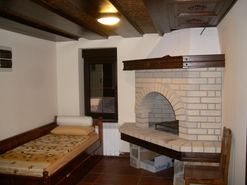 Hotel Sinabovite Houses Badevtsi Zimmer foto