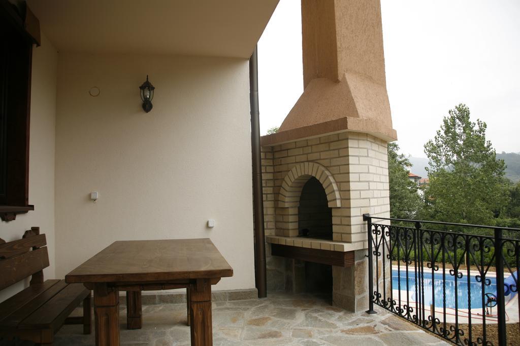 Hotel Sinabovite Houses Badevtsi Zimmer foto